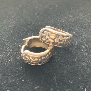 Silpada Filigree Huggie hoop post earrings